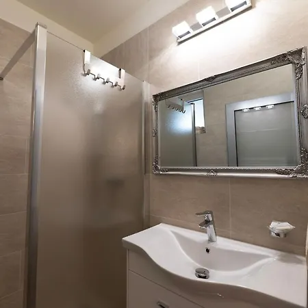 Apartmán I - Kafe *