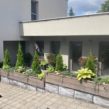 I - Kafe Apartmán *